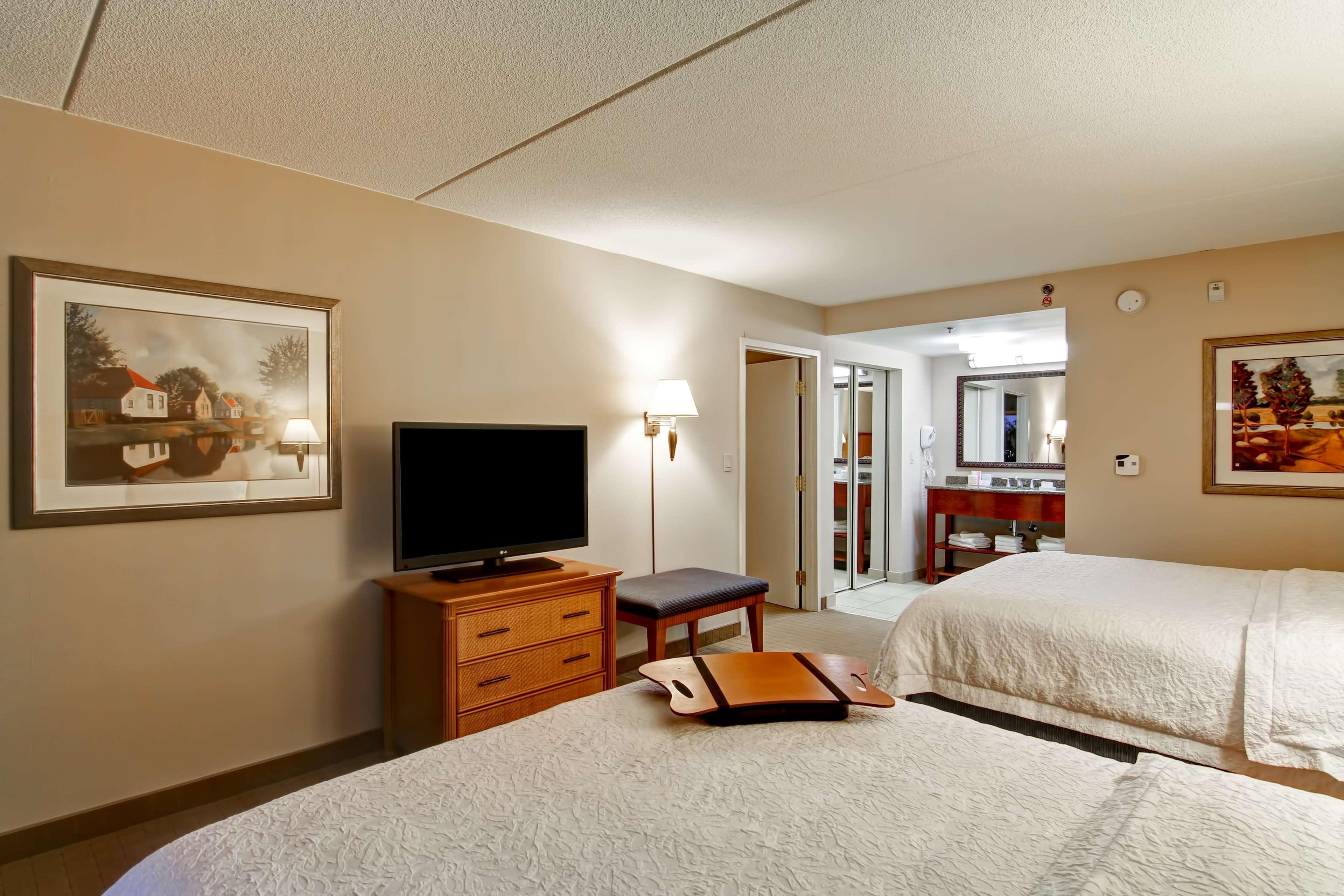 Hampton Inn & Suites Guelph Buitenkant foto