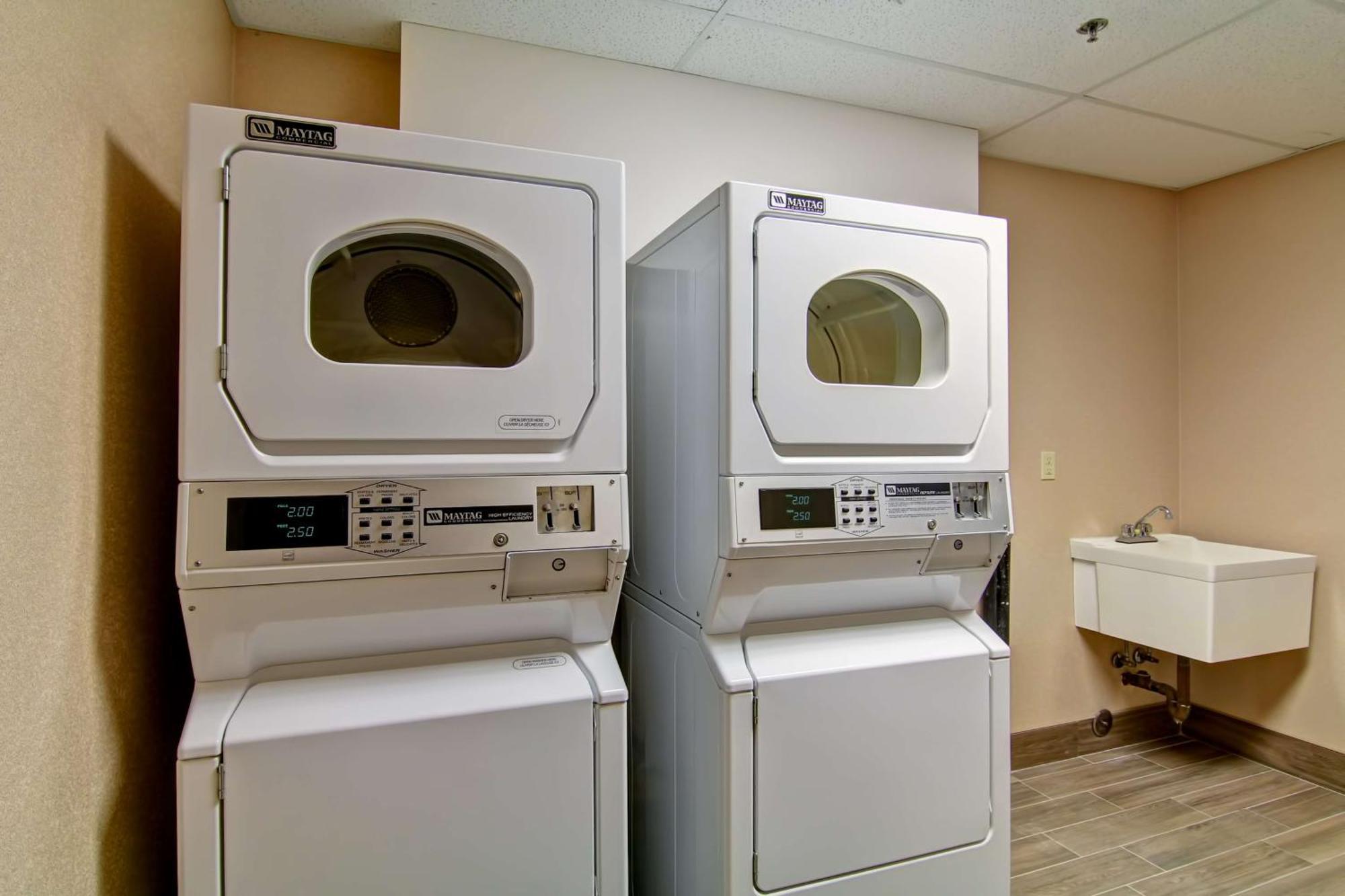 Hampton Inn & Suites Guelph Buitenkant foto