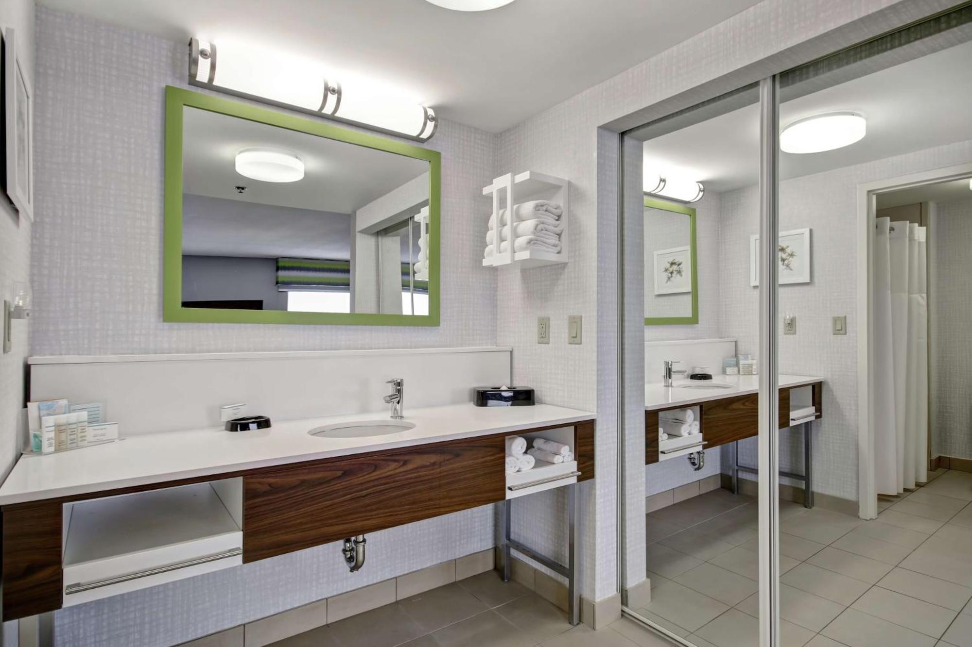 Hampton Inn & Suites Guelph Buitenkant foto