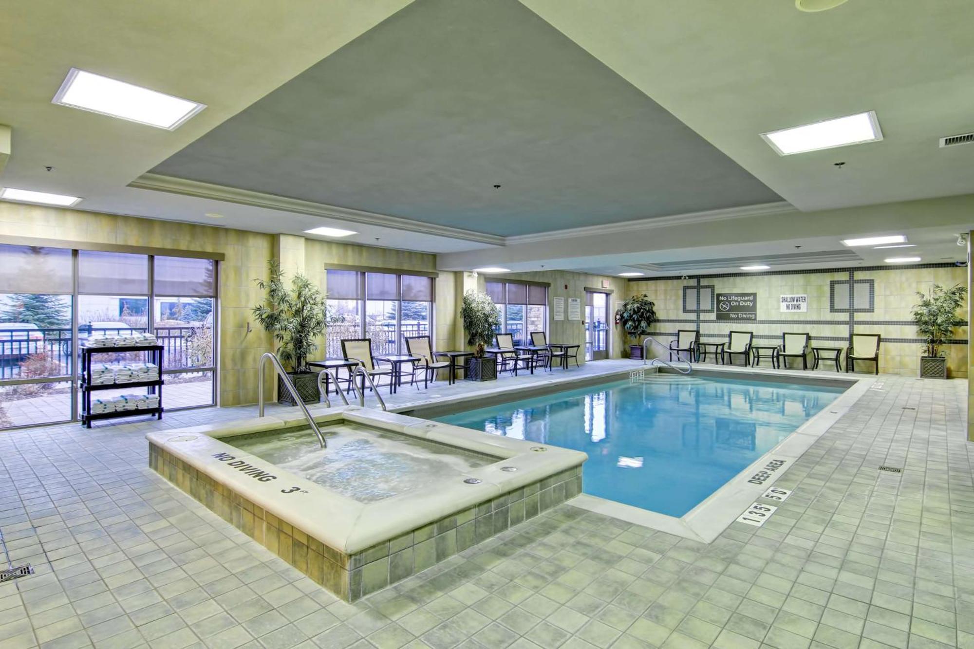 Hampton Inn & Suites Guelph Buitenkant foto